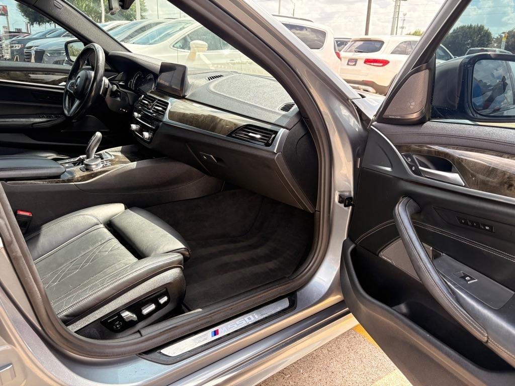 BMW 5 Series M550i xDrive Sedan 2019