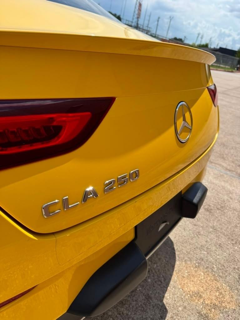 Mercedes-Benz C-Class C300 4MATIC Sedan 2020