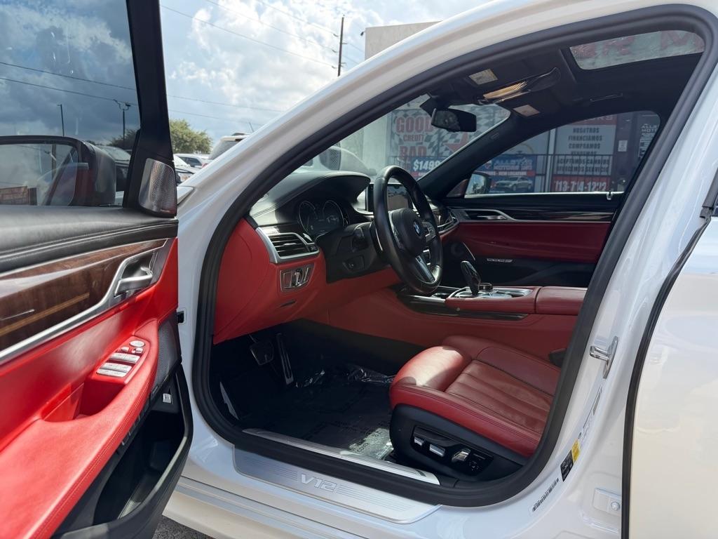 BMW 7-Series M760i xDrive 2018
