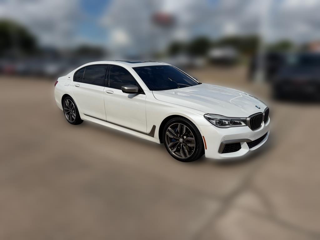 2018 BMW 7-Series M760i xDrive