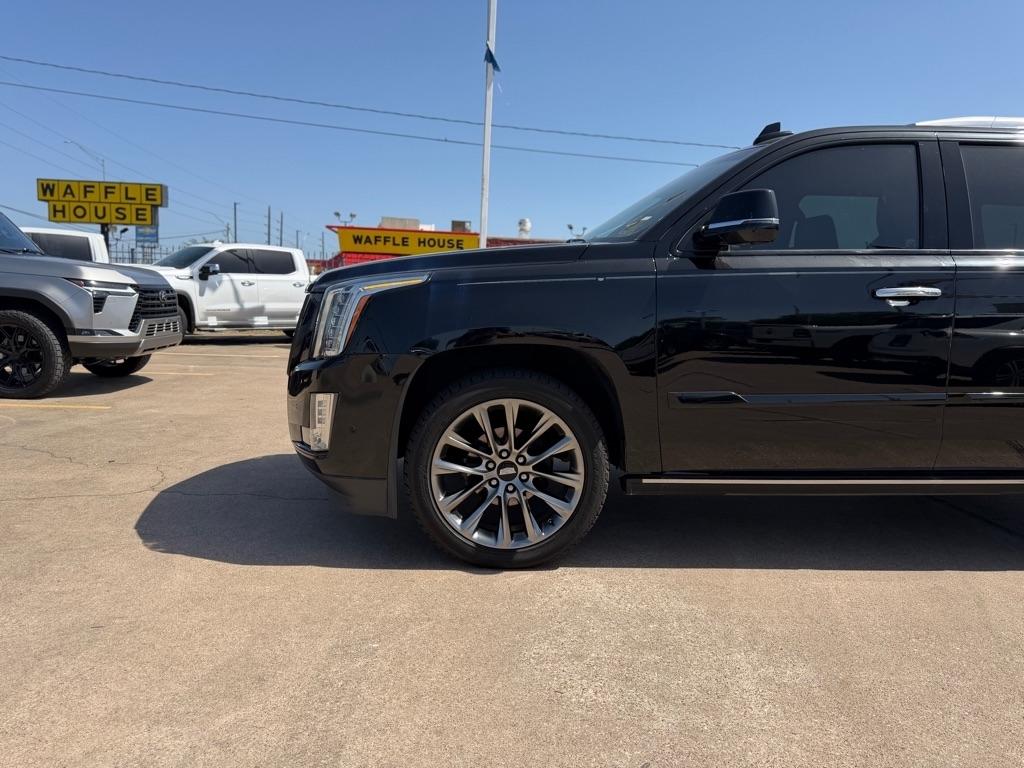 Cadillac Escalade 4WD 4dr Platinum 2019