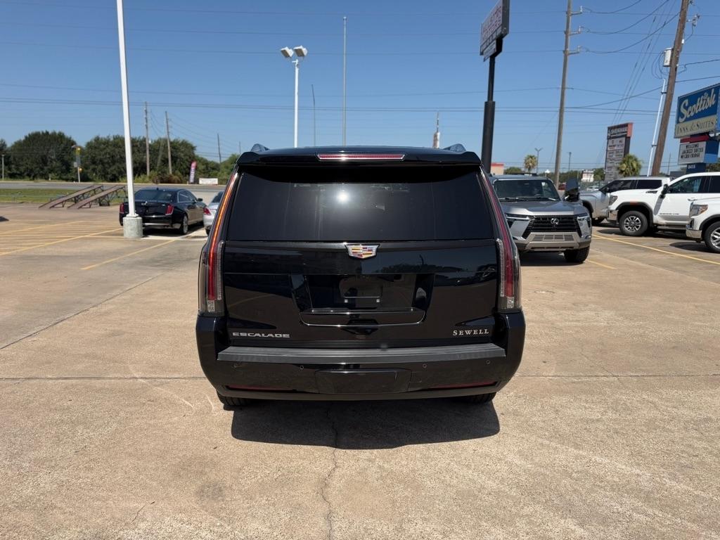 Cadillac Escalade 4WD 4dr Platinum 2019