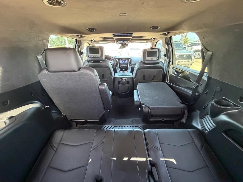 Cadillac Escalade 4WD 4dr Platinum 2019