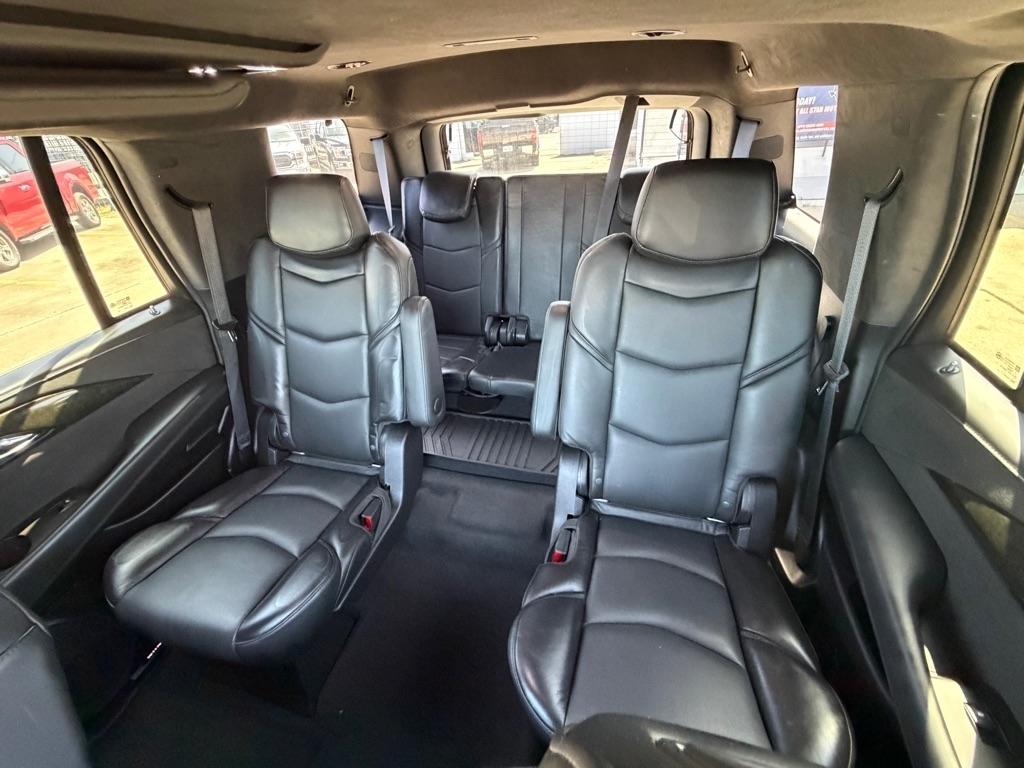 Cadillac Escalade 4WD 4dr Platinum 2019