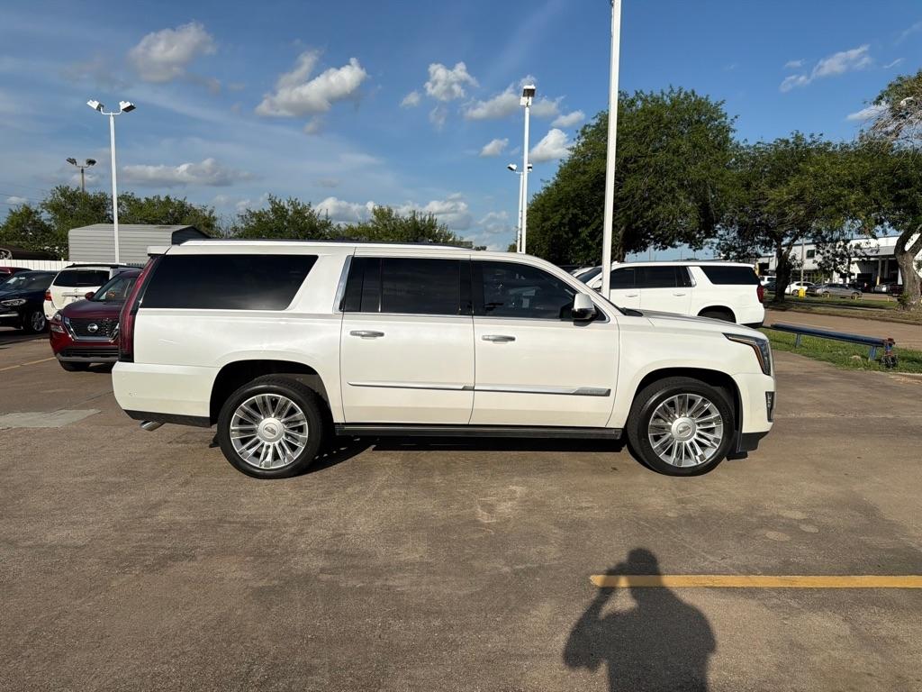 Cadillac Escalade ESV Platinum 4WD 2018