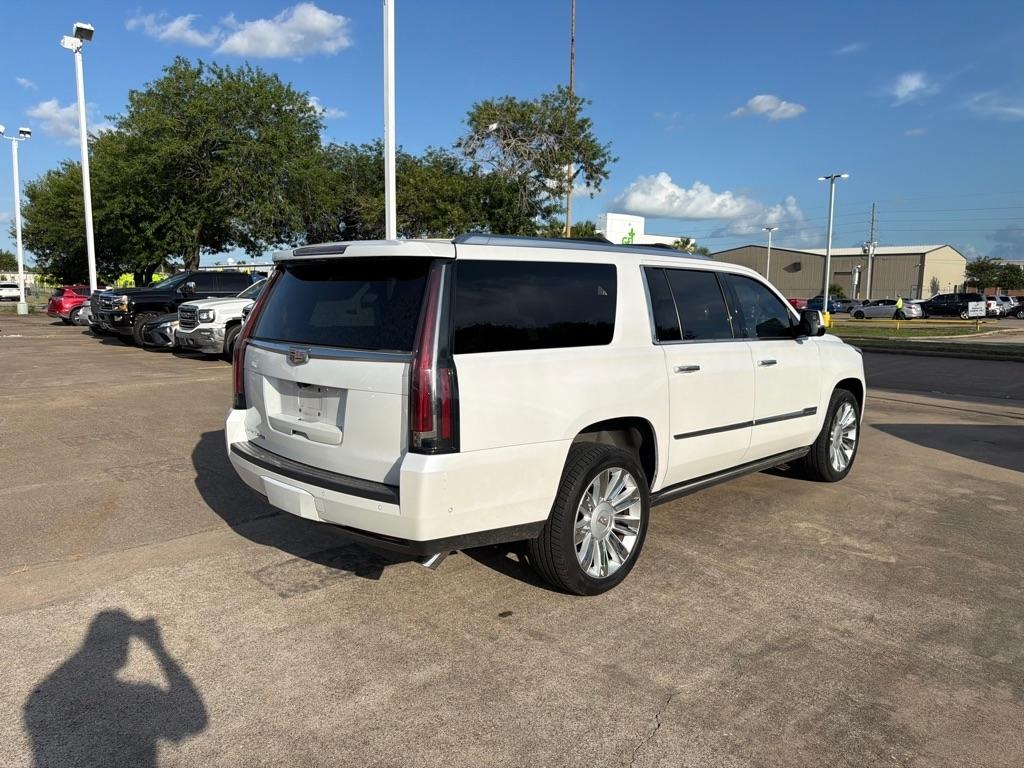 Cadillac Escalade ESV Platinum 4WD 2018