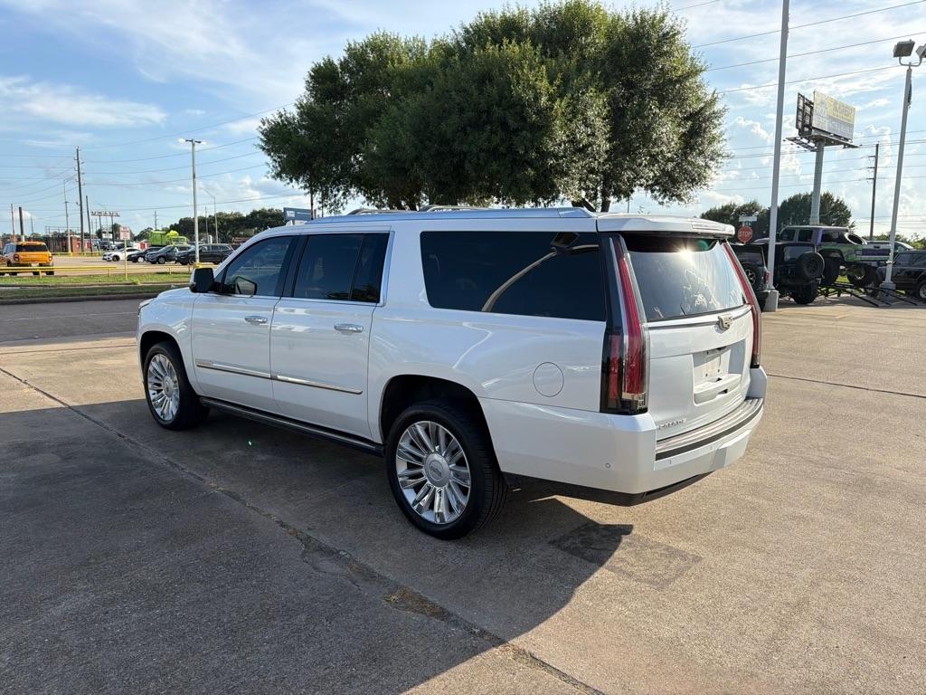 Cadillac Escalade ESV Platinum 4WD 2018
