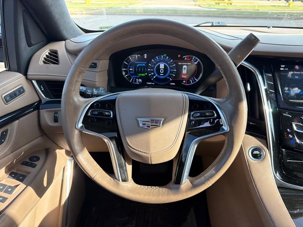 Cadillac Escalade ESV Platinum 4WD 2018
