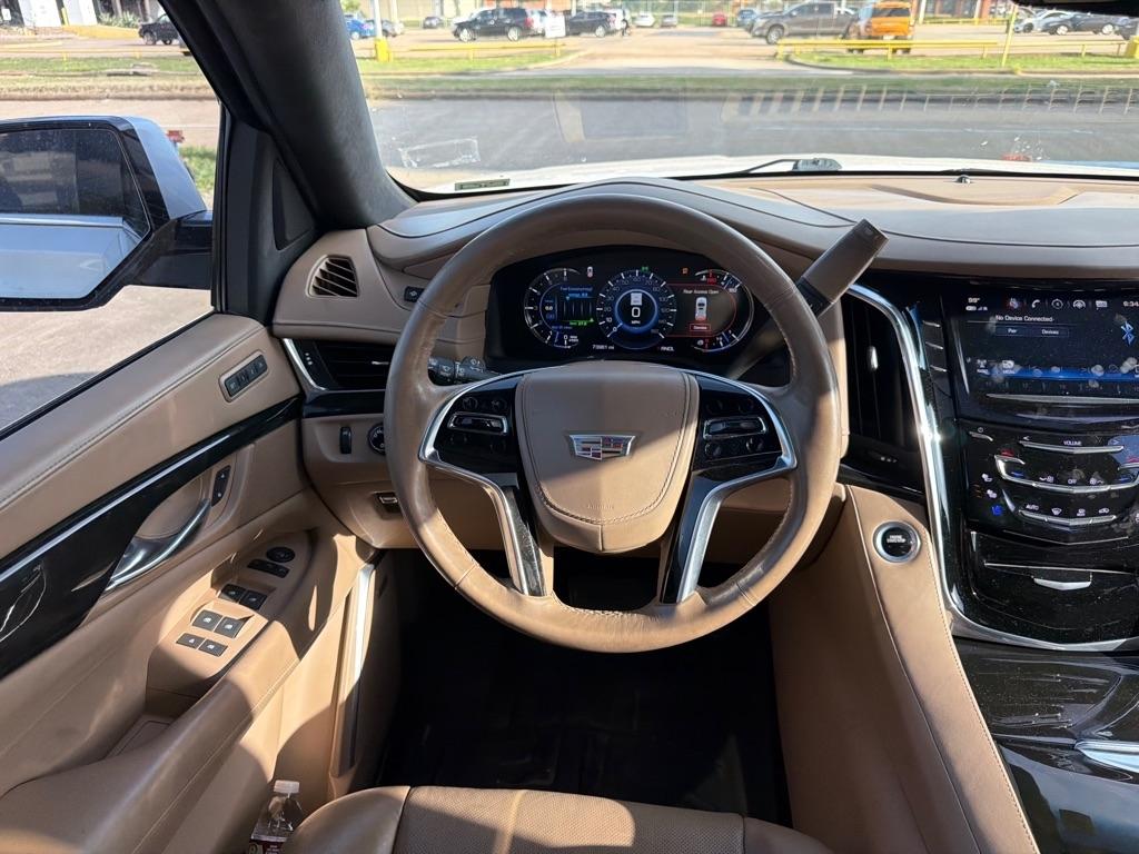 Cadillac Escalade ESV Platinum 4WD 2018