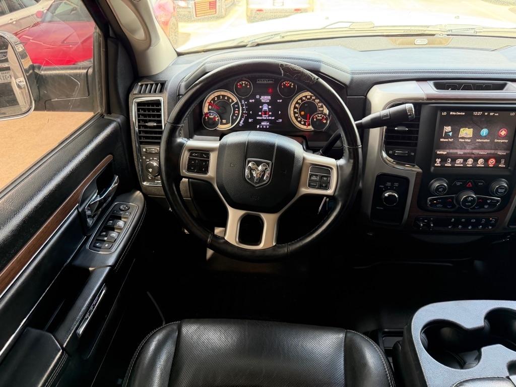 RAM 2500 Laramie Crew Cab SWB 4WD 2016
