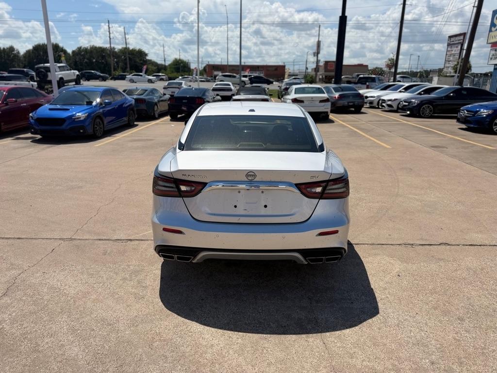 Nissan Maxima 3.5 SV 2023