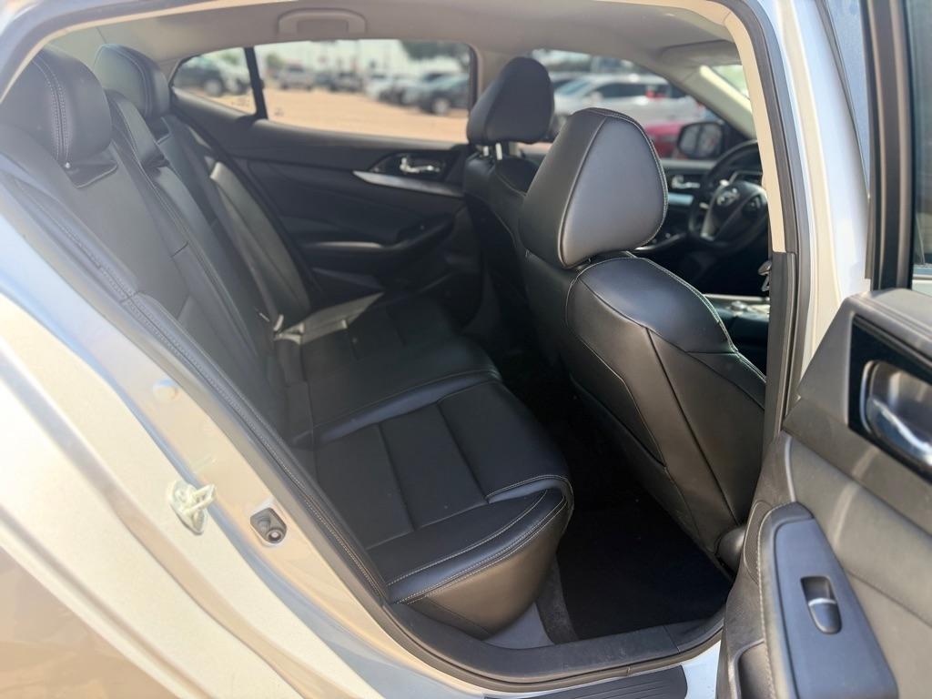 Nissan Maxima 3.5 SV 2023