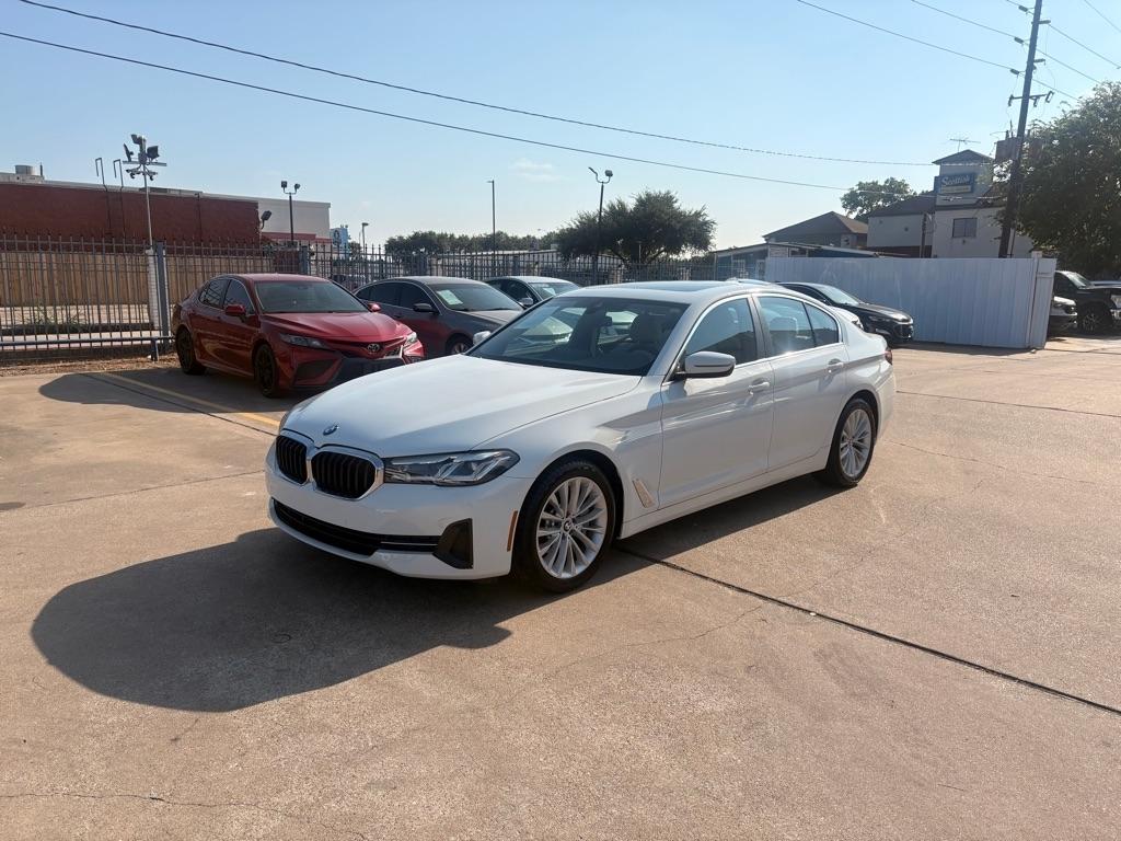 BMW 5-Series 530i xDrive 2023
