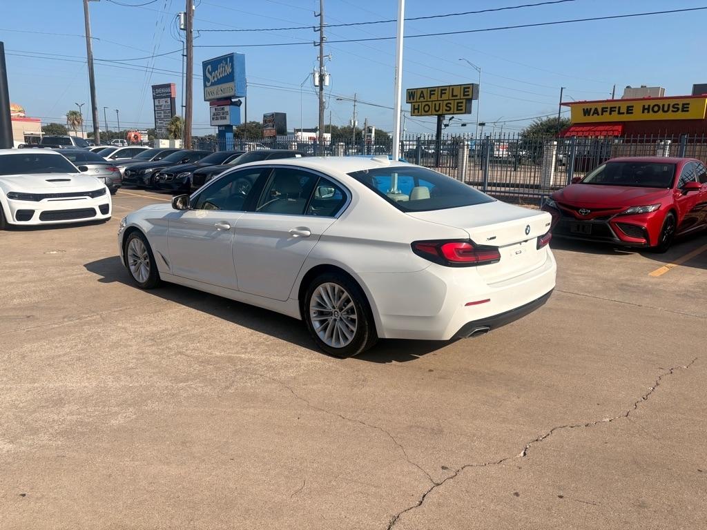 BMW 5-Series 530i xDrive 2023