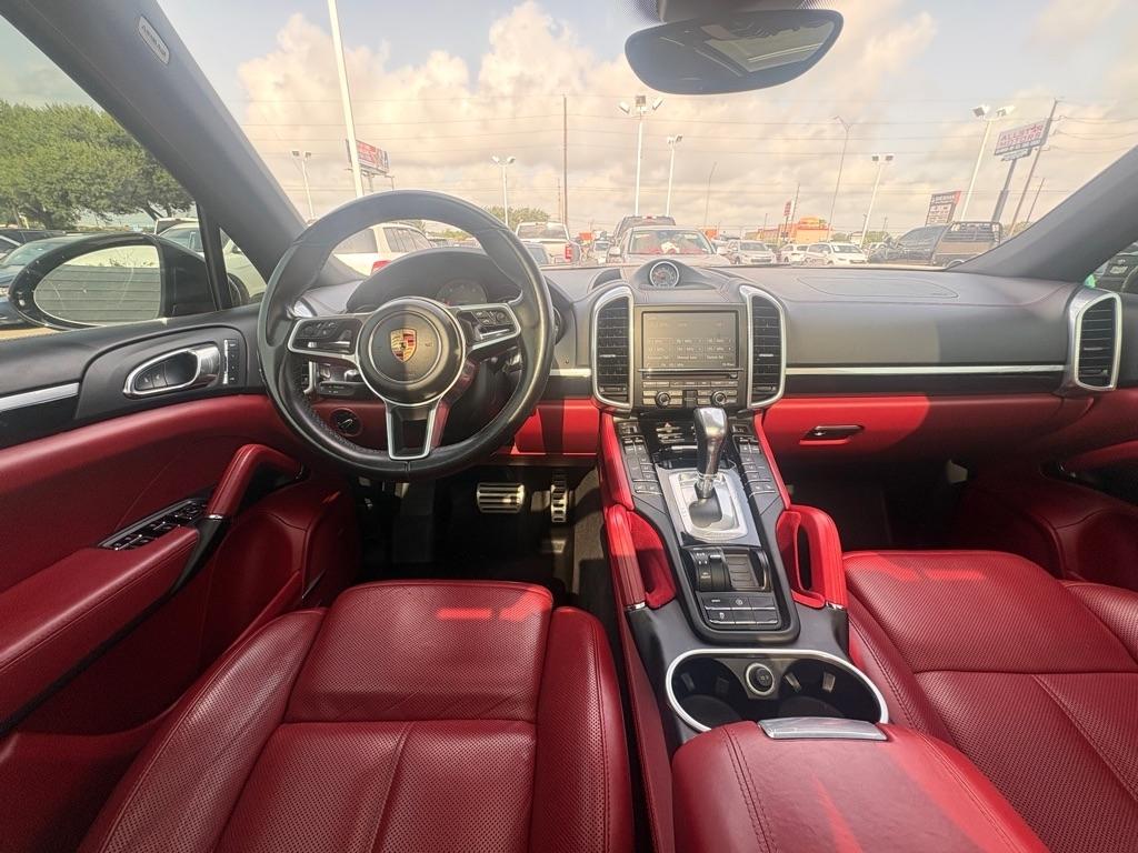 Porsche Cayenne S 2016