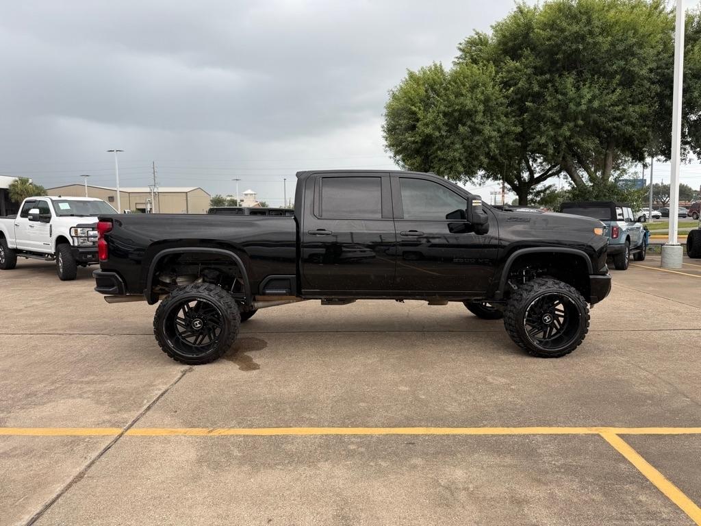 Chevrolet Silverado 2500HD Custom Crew Cab Long Box 4WD 2024