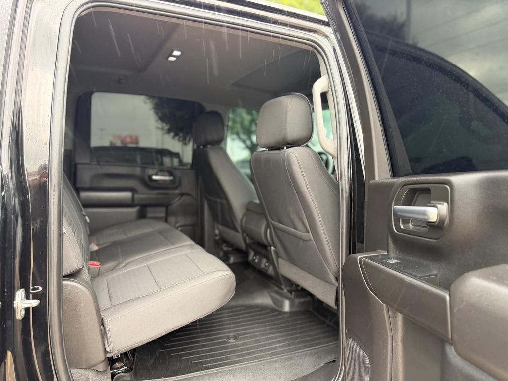 Chevrolet Silverado 2500HD Custom Crew Cab Long Box 4WD 2024