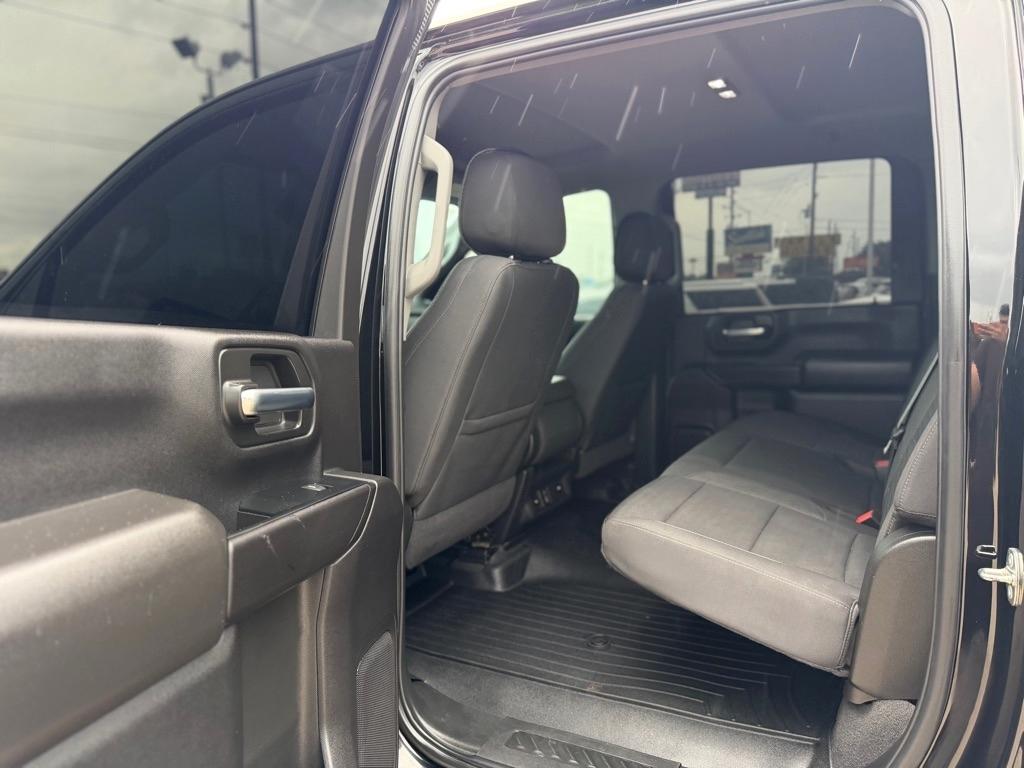 Chevrolet Silverado 2500HD Custom Crew Cab Long Box 4WD 2024