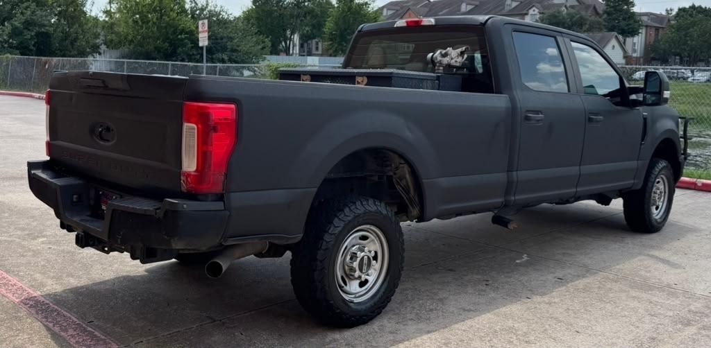 Ford Super Duty F-250 SRW King Ranch 4WD Crew Cab 8' Box 2019