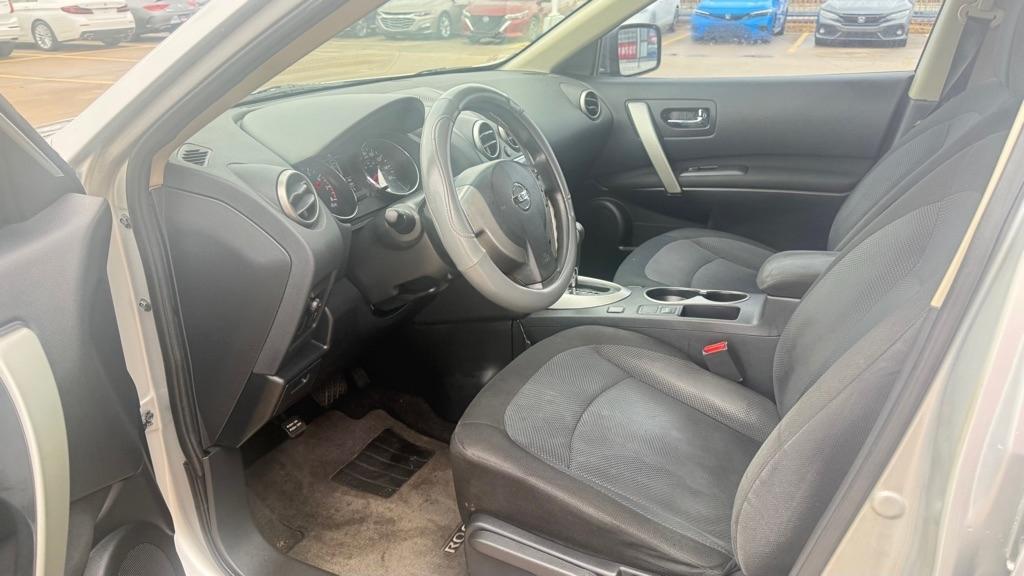 Nissan Rogue FWD 4dr S 2013