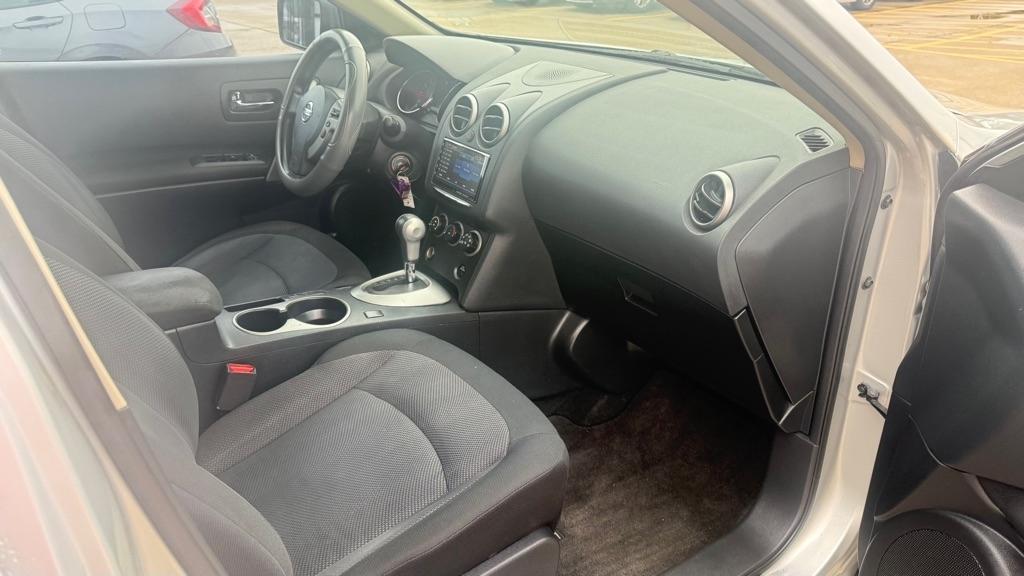 Nissan Rogue FWD 4dr S 2013