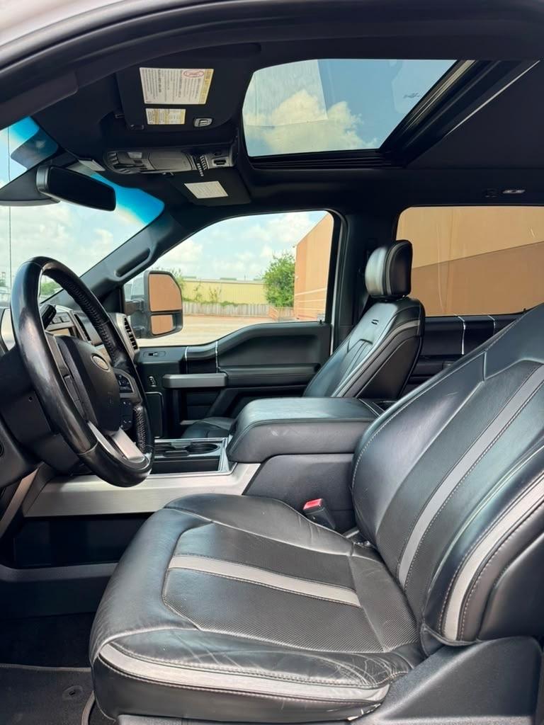 Ford Super Duty F-250 SRW King Ranch 4WD Crew Cab 8' Box 2019