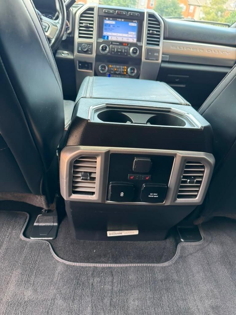 Ford Super Duty F-250 SRW King Ranch 4WD Crew Cab 8' Box 2019