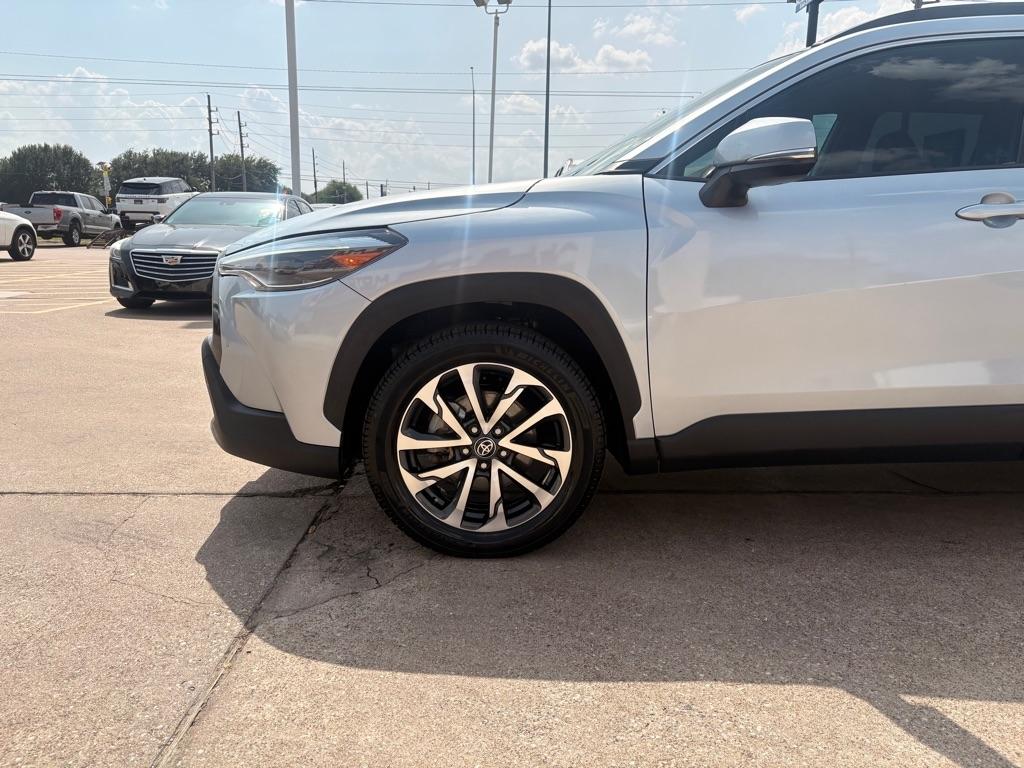 Toyota Corolla Cross XLE 2023