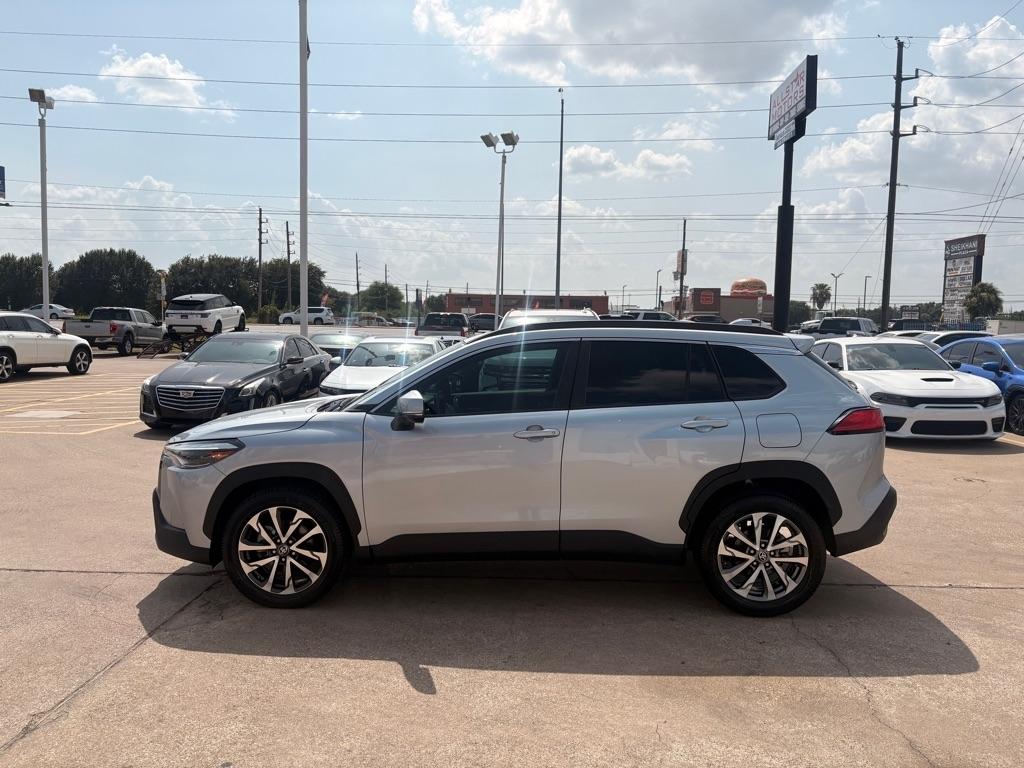 Toyota Corolla Cross XLE 2023