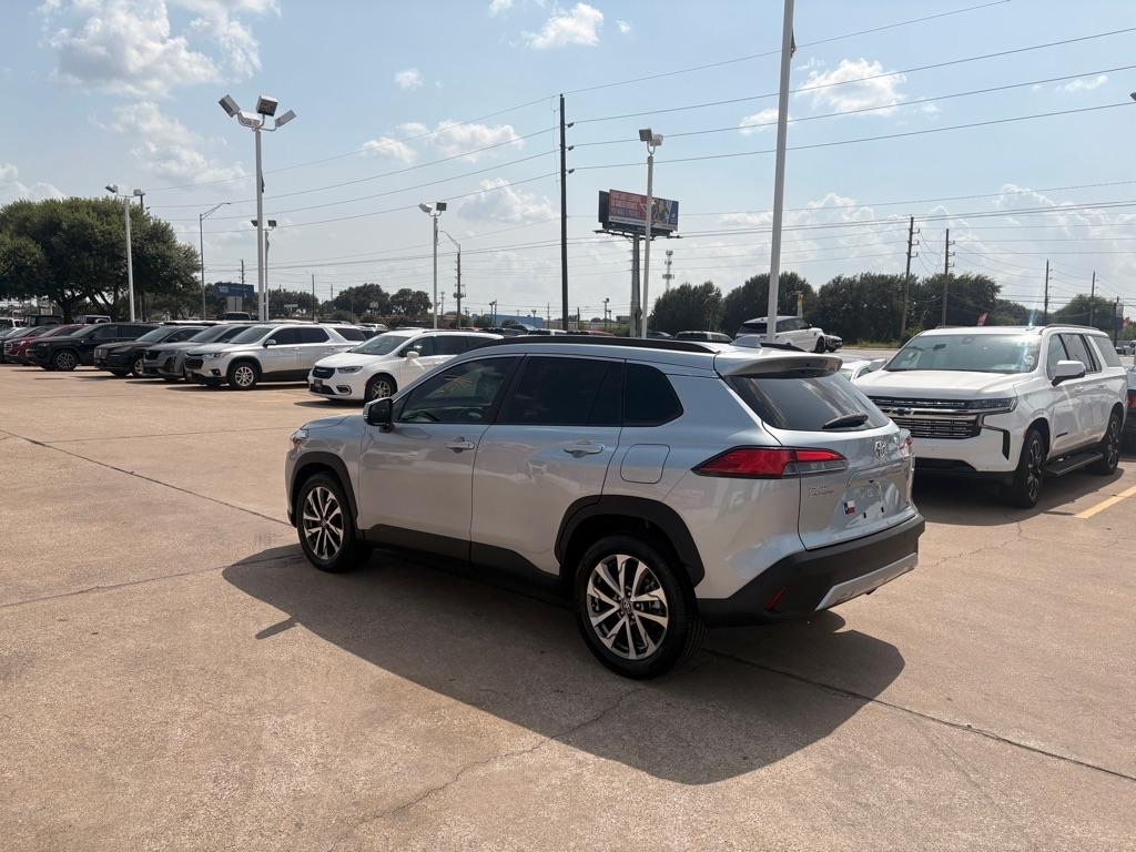 Toyota Corolla Cross XLE 2023