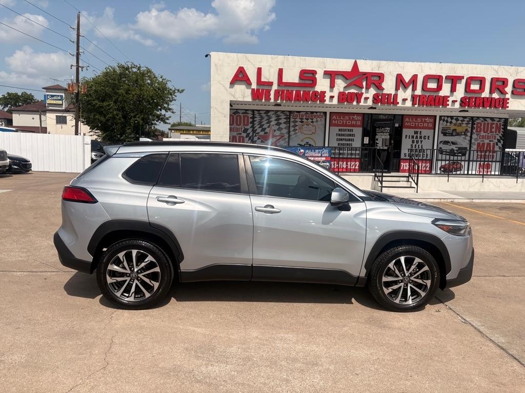 Toyota Corolla Cross XLE 2023
