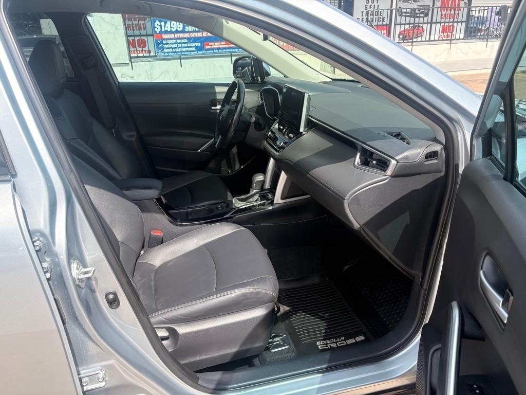 Toyota Corolla Cross XLE 2023