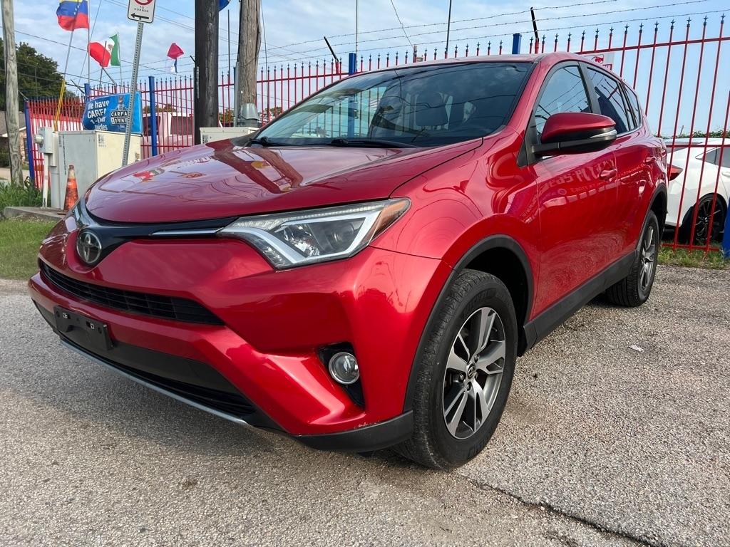 Toyota RAV4 XLE FWD 2017