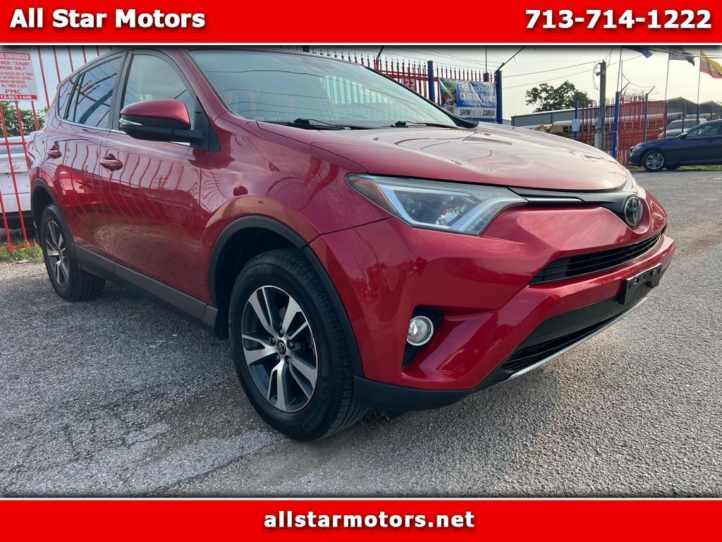 Toyota RAV4 XLE FWD 2017