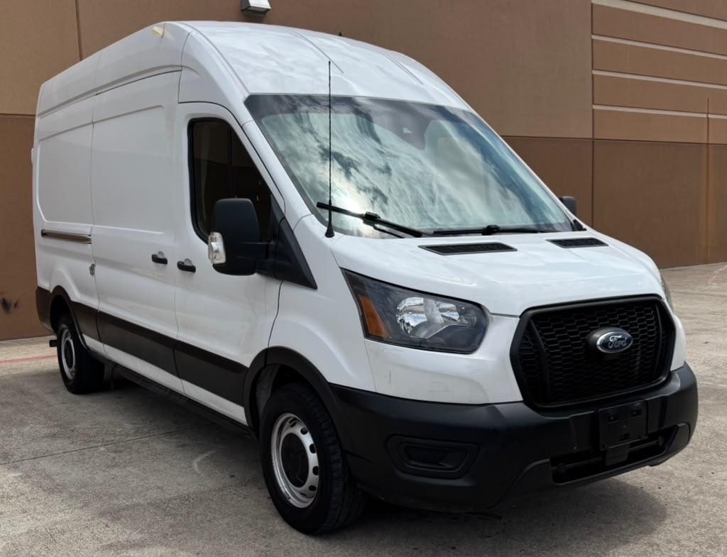 Ford Transit 250 Van Low Roof w/Sliding Pass. 130-in. WB 2021