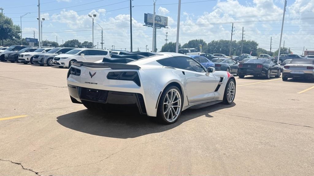 Chevrolet Corvette 2dr Grand Sport Cpe w/1LT 2017