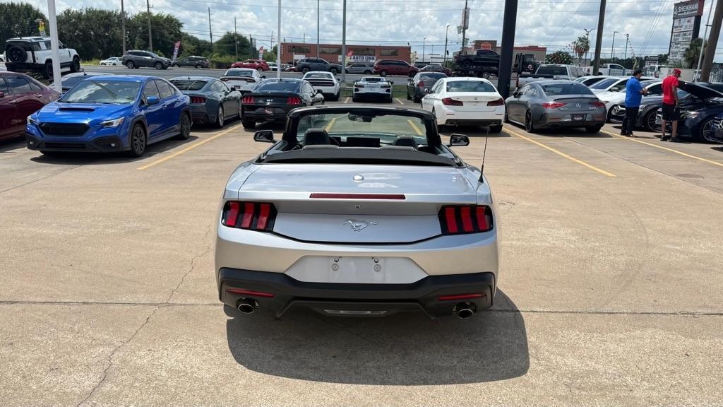 Ford Mustang EcoBoost Premium Convertible 2024