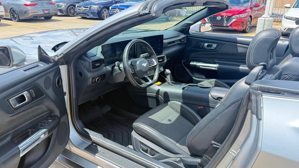 Ford Mustang EcoBoost Premium Convertible 2024