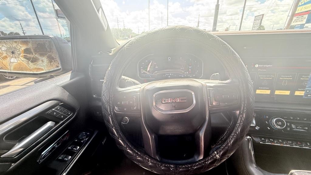 GMC Sierra 1500 AT4 Crew Cab 4WD 2024
