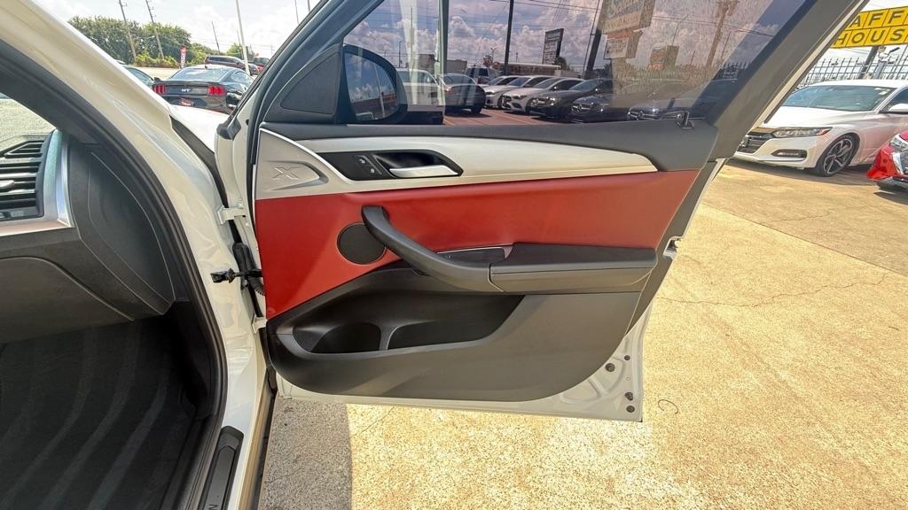 BMW X4 xDrive30i 2023