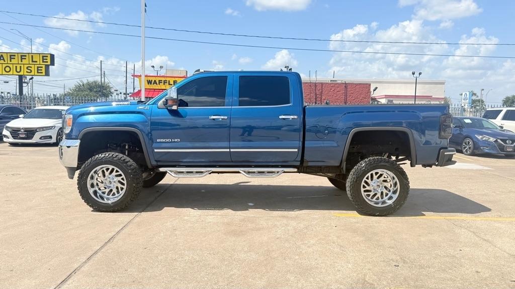 GMC Sierra 2500HD SLT Crew Cab 4WD 2019