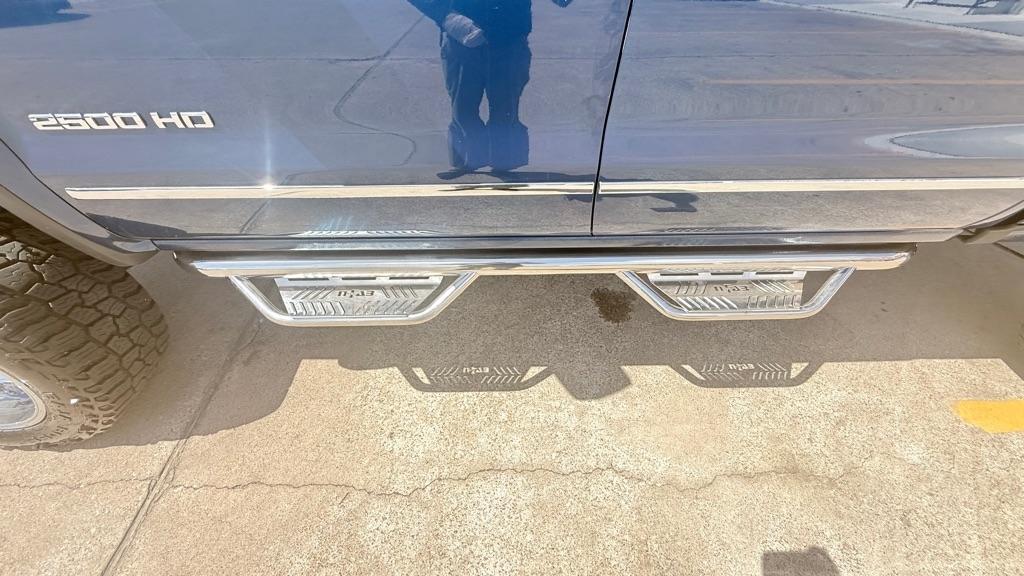 GMC Sierra 2500HD SLT Crew Cab 4WD 2019