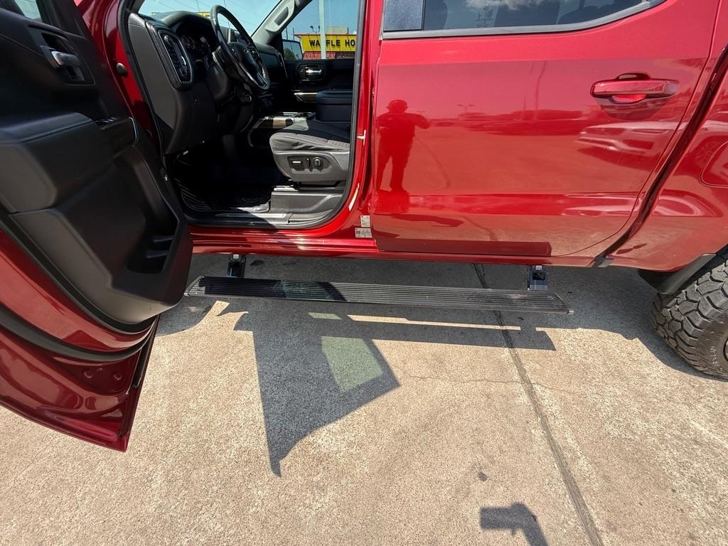 Chevrolet Silverado 1500 4WD Crew Cab 147" RST 2020