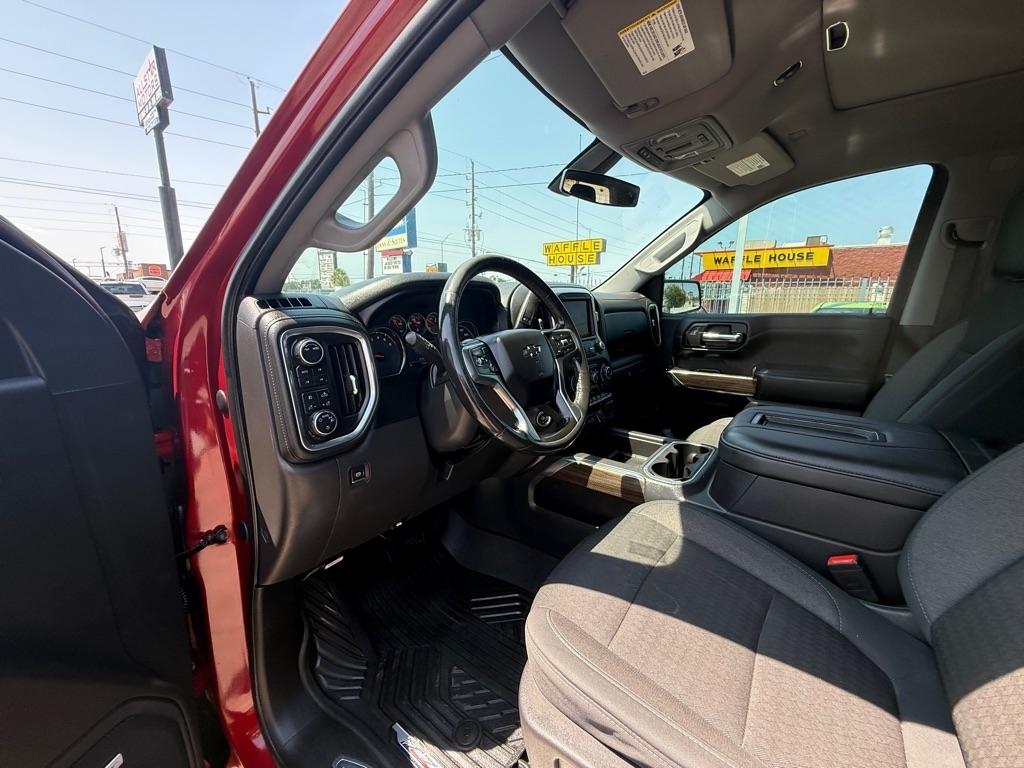 Chevrolet Silverado 1500 4WD Crew Cab 147" RST 2020