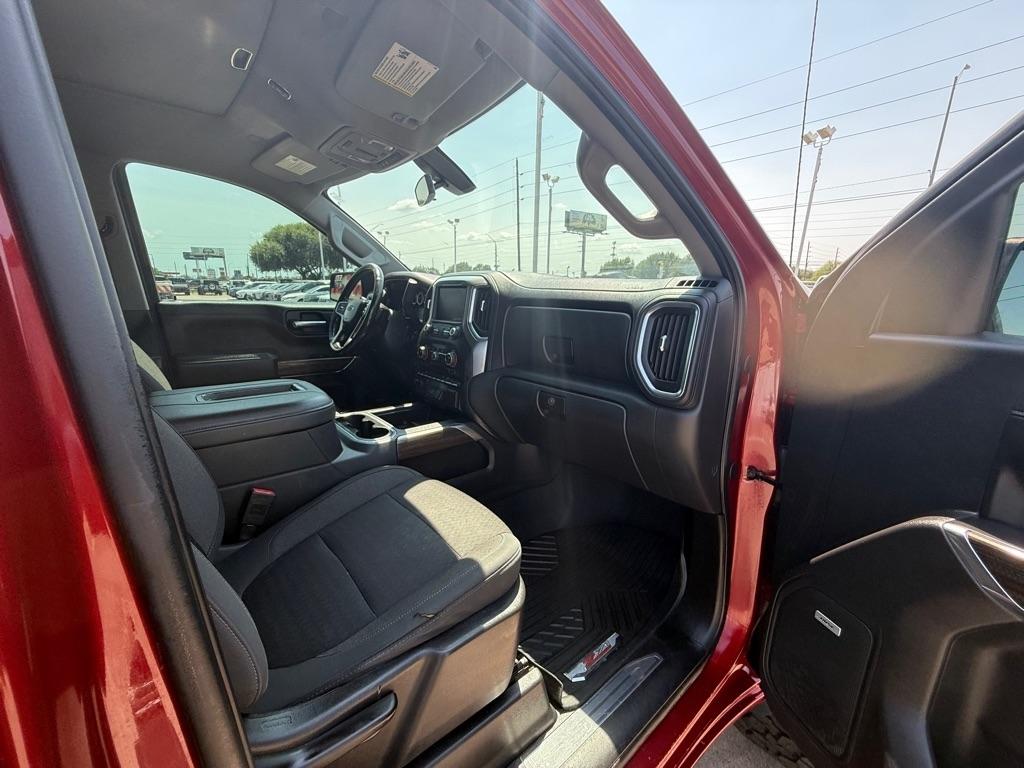 Chevrolet Silverado 1500 4WD Crew Cab 147" RST 2020