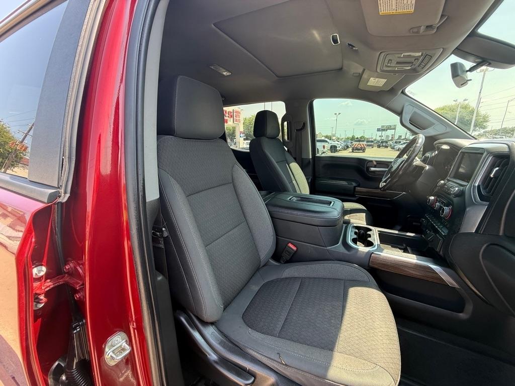 Chevrolet Silverado 1500 4WD Crew Cab 147" RST 2020
