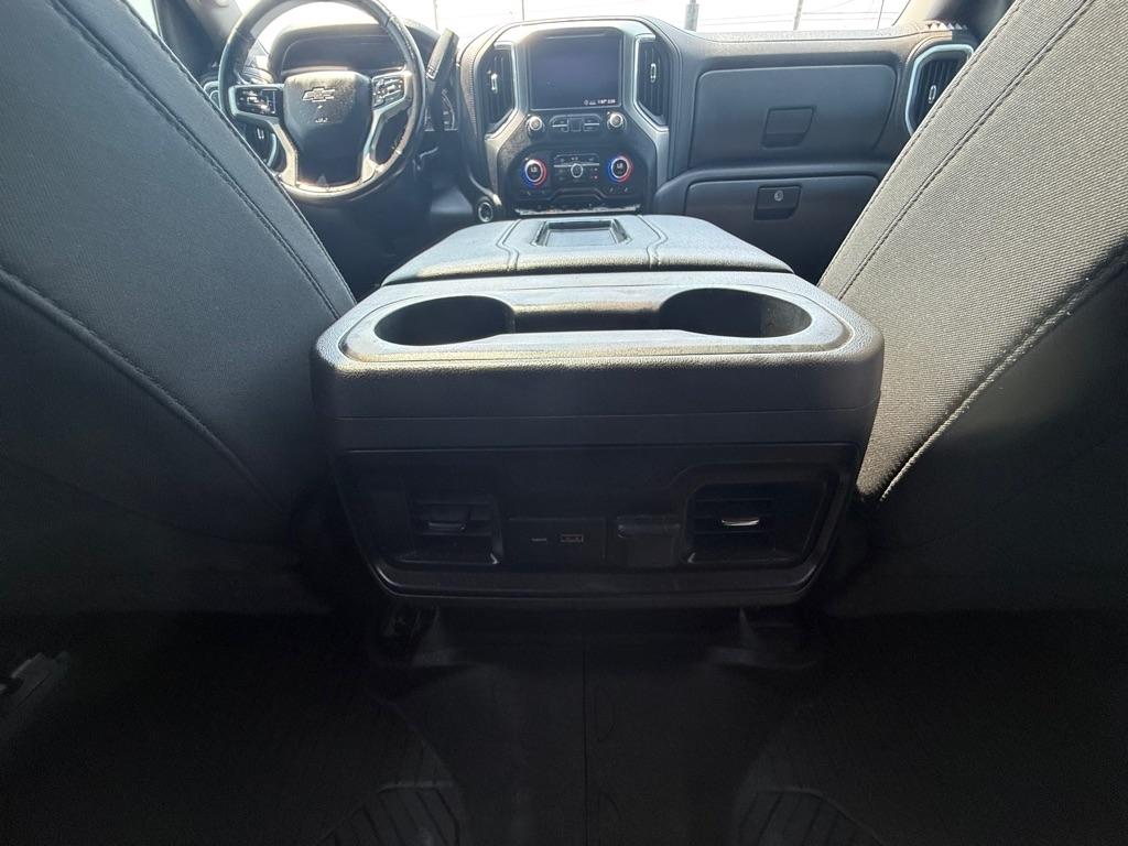 Chevrolet Silverado 1500 4WD Crew Cab 147" RST 2020