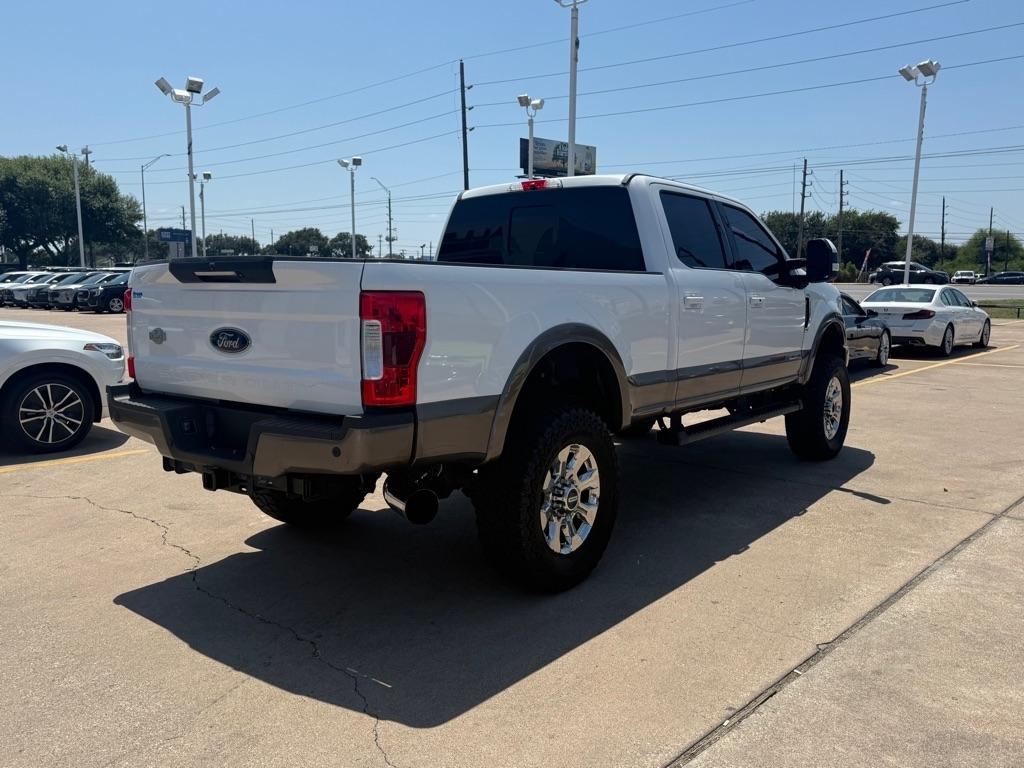 Ford Super Duty F-250 SRW King Ranch 4WD Crew Cab 8' Box 2019
