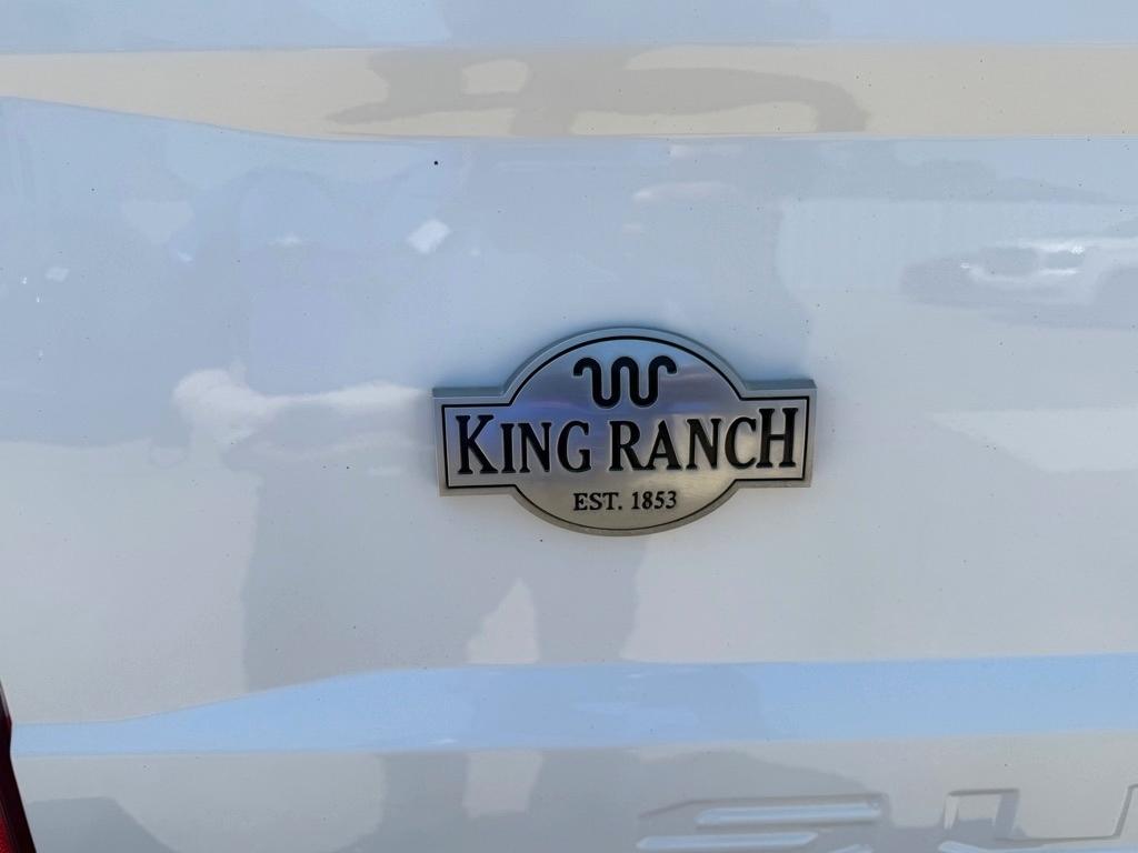 Ford Super Duty F-250 SRW King Ranch 4WD Crew Cab 8' Box 2019