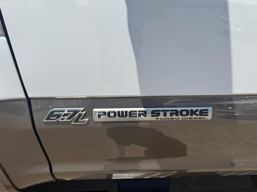 Ford Super Duty F-250 SRW King Ranch 4WD Crew Cab 8' Box 2019